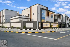 Own a corner villa on the main street, with a large area of ​​5500 sq ft and an external annex, 