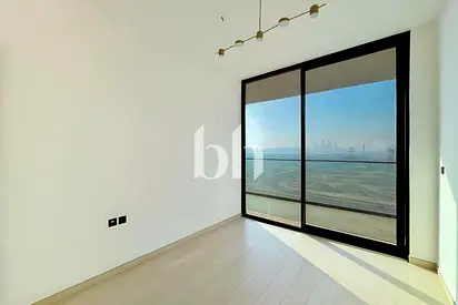 Corner Unit | Marina Skyline View | Exclusive