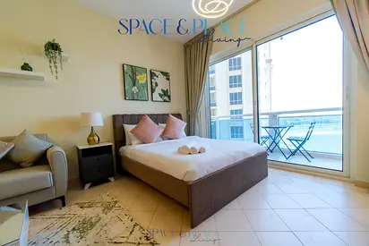 Studio | Lake View | Ready to Move In