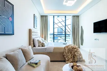 Fully Furnished | Including Bills | Pool View
