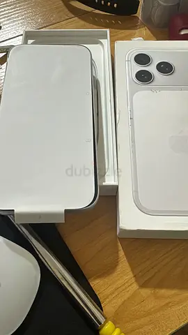 iPhone 17 Pro silver 256 UAE version 4 cycle