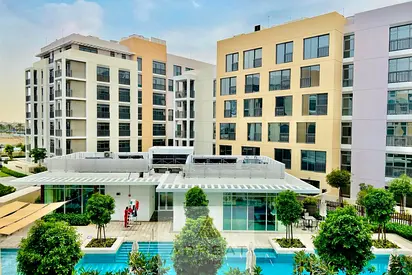Modern Living| Stunning Studio | Pool View