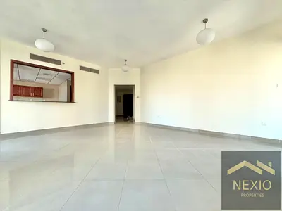 إطلالة على وسط المدينة | شقة بغرفة نوم واحدة | برج آيكون 2 JLT | تخطيط الزاوية غير المفروش