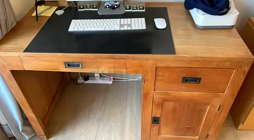 Teak desk for sale in very good condition