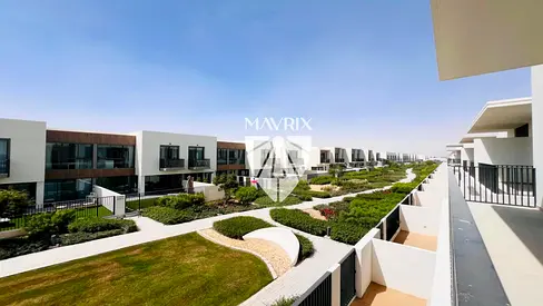 Green Belt | Spacious Layout | Ready to Move