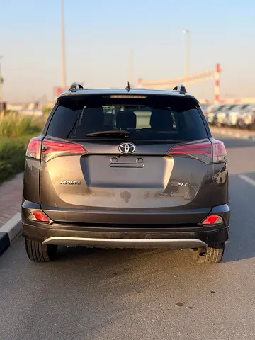 صورة 16 لـ 2016 Toyota RAV 4