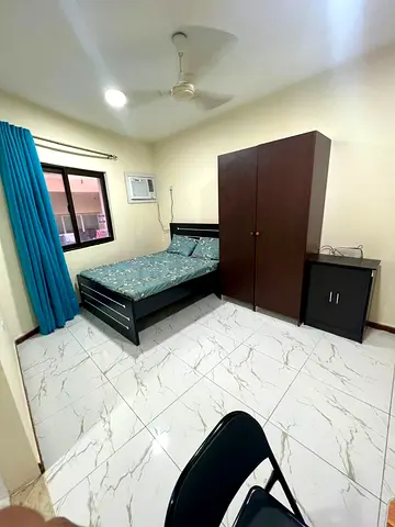FULLY FURNISHED FAMIlY STUDIOS AVAILABLE AT VERY CONVEINT PRIZE