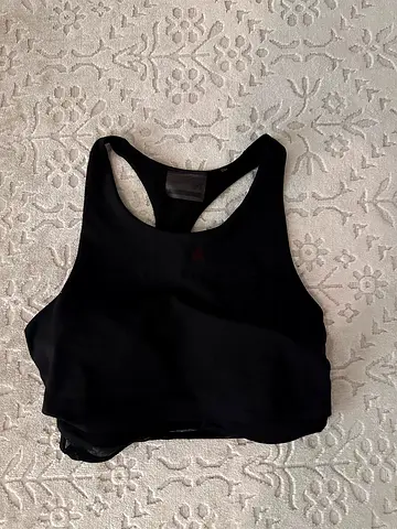 gym top