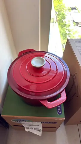 Red Cast Iron Casserole/Dutch Oven with Lid