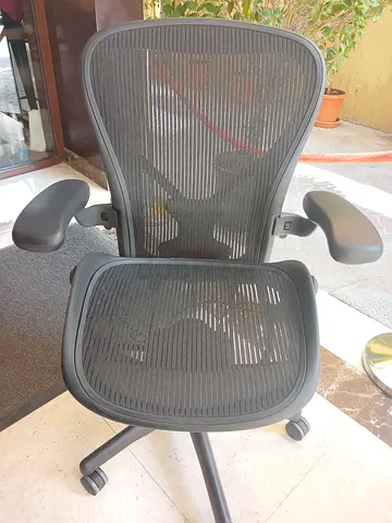 For Sale Herman Miller Aeron Chair Size B And C Fully Loaded Posture Fitt