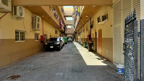 Staff accommodation rooms in Alquoz Ind 1