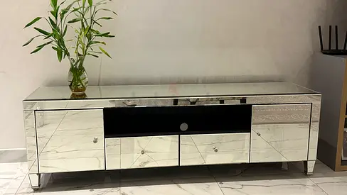 Mirrored TV Console / Sideboard in Good Condition have damaged in one drawer very nice and big