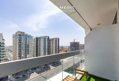 Fully Furnished | Mid Floor | Vacant | Ready to Move-In