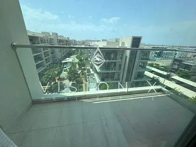 Contemporary | Quiet Spot | Ready Move