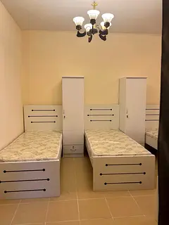 Bed space for ladies