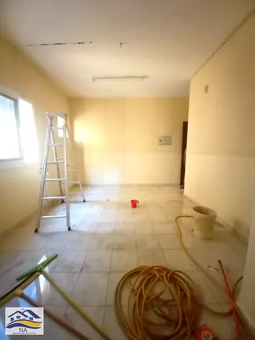 TODAY OFFER/// STUDIO APARTMENT FAMILY BUILDING NEAT CLEAN