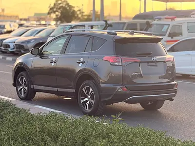 صورة 17 لـ 2016 Toyota RAV 4
