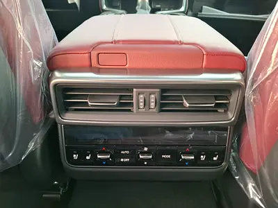 صورة مصغرة 10 لـ 2026 Lexus LX-SERIES
