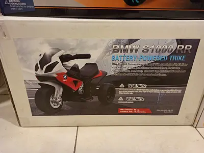 BMW S1000RR Battery-Powered Kids Trike - Like New in Box