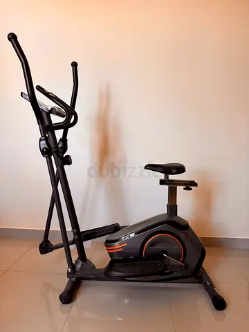 Used elliptical cross trainer with adjustable seat - good condition ( TA SPORTS)