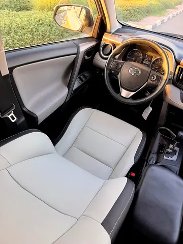 2016 Toyota RAV 4 照片 14