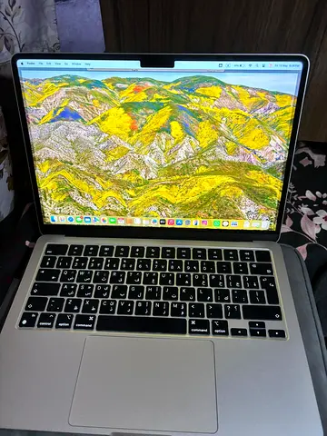 MacBook Air M2 16GB RAM