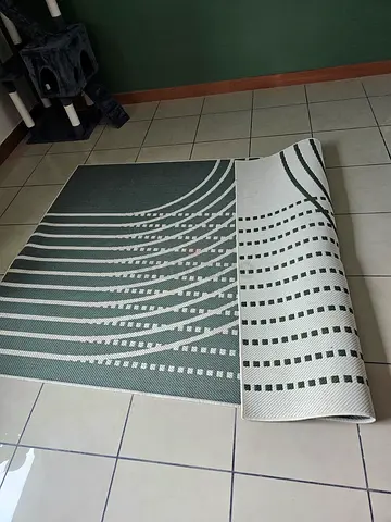 Green and Cream Modern Geometric Area Rug — Medium Size