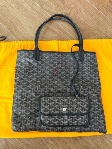 Goyard Saint Louis GM Black Tote with detachable pouch