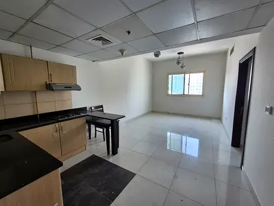 Elite 1 // Unfurnished One Bedroom For Rent with Balcony