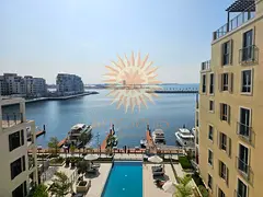 Full sea view with kitchen appliances | Vacant