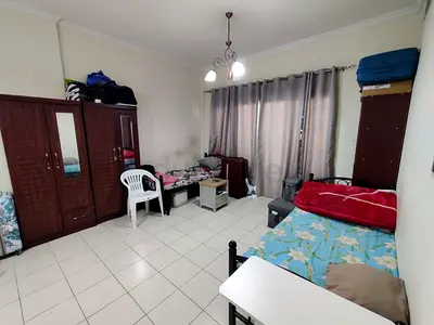 Executive Bedspace with Balcony for Working Professional (Male)