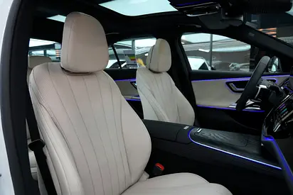 Mercedes-Benz E-Class E 200, миниатюра 10