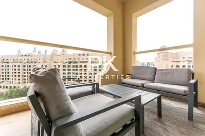 Beach Access | High Floor | Bills & Free Cleaning