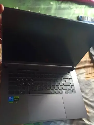 ASUS ROG STRIX G16 GAMING (2025) LAPTOP
- 14TH GEN / INTEL CORE I7 14650HX / 16|NCH
FHD+ / 1TB SSD