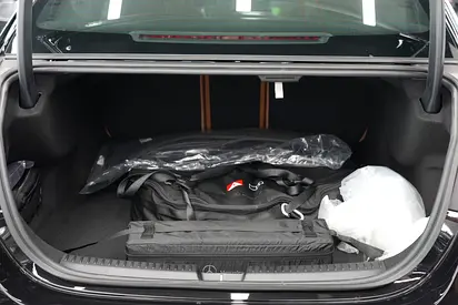 Mercedes-Benz E-Class E 300, миниатюра 19