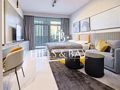 Modern Studio | Walking Distance to Dubai Mall