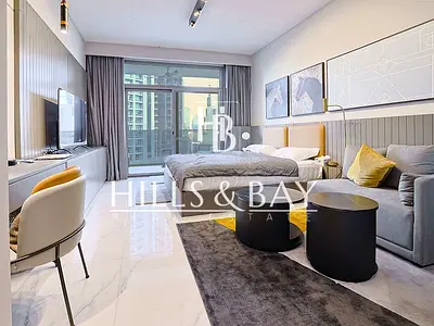 Modern Studio | Walking Distance to Dubai Mall
