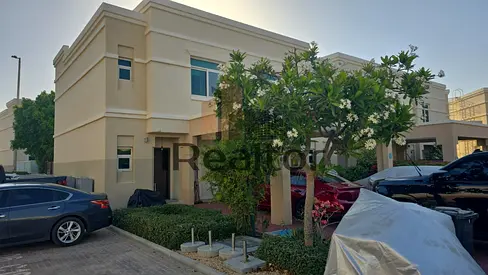 Well-Maintained | 2+1 Single Row | Corner Unit | For SALE