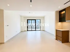 Spacious Unit | High Floor | Vacant