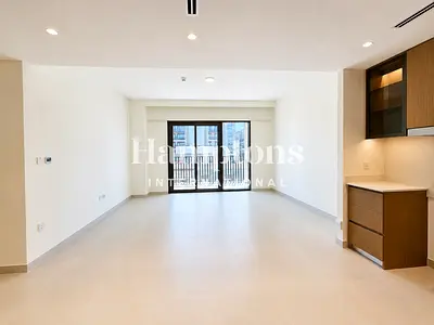 Spacious Unit | High Floor | Vacant