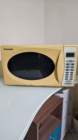 Used Hoover Microwave Oven -Working properly