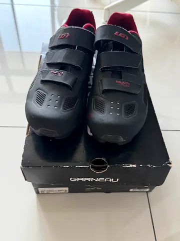 Louis Garneau MLT Air Flex II Ladies Cycling Shoes – Size 41 – Like New