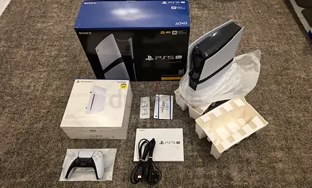 PS5 PRO 2TB with Disc Drive