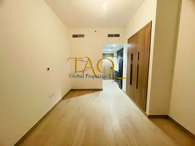 استوديو حديث | عزيزي بيرل | دخول الشرفة والمسبح