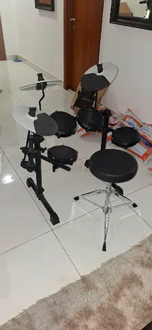 Alesis debut kit for sale
