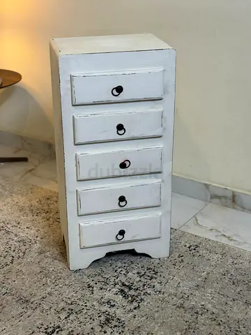 White Distressed Tall Chest of Drawers - 5 Drawers