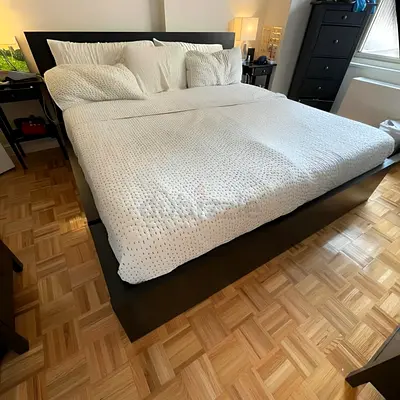 ikea bed and mattress/ king size