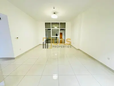 Huge 2Bed+Store | Near Metro | Family Building