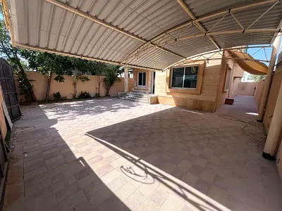Luxury villa with 4BR master and a large majlis_close to the Dubai and Sharjah exits_90K AED in 4 Payments