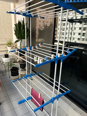 Foldable Indoor/Outdoor Clothes Drying Rack - Good Condition